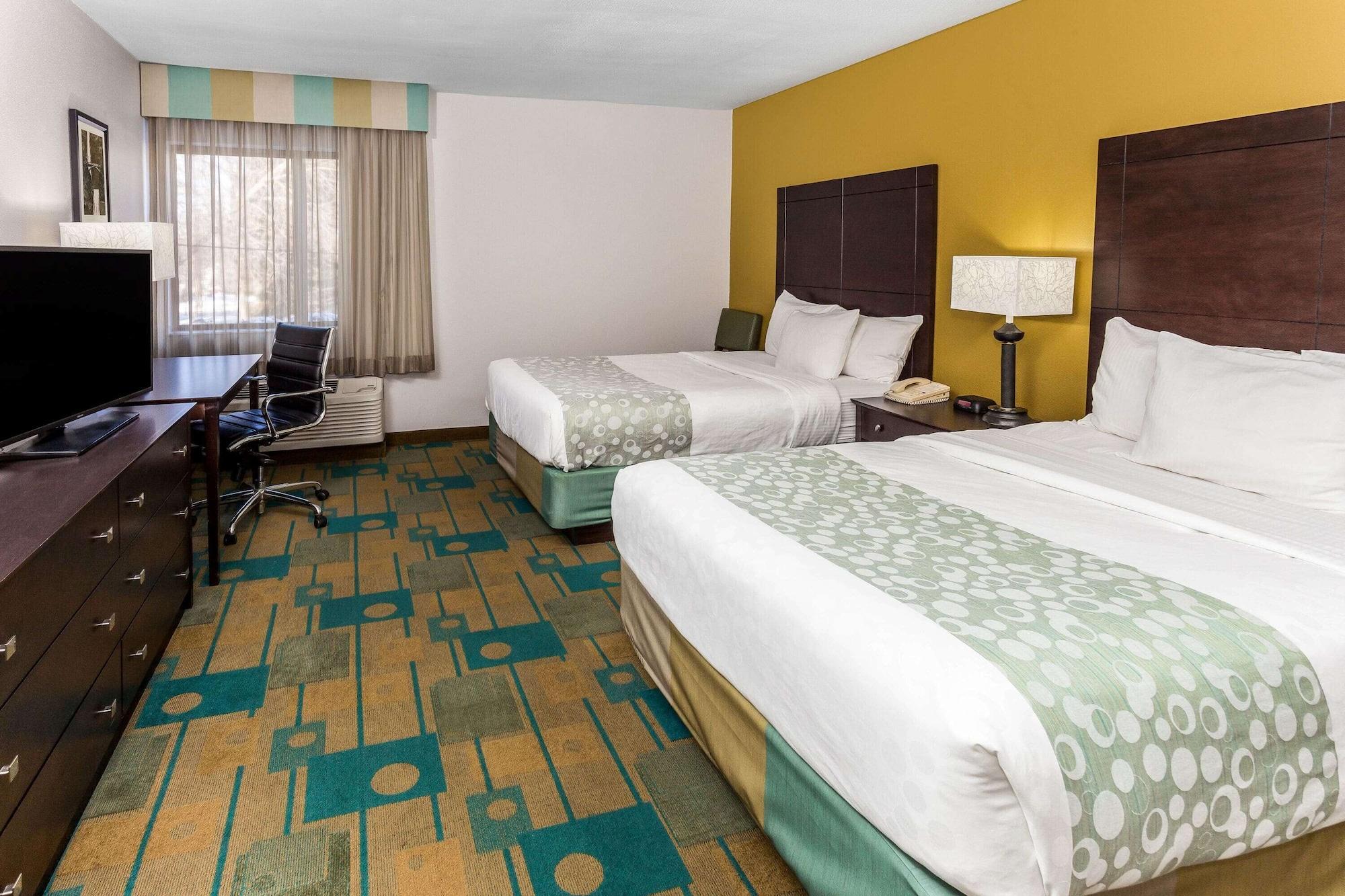 La Quinta Inn By Wyndham Sheboygan Exterior photo