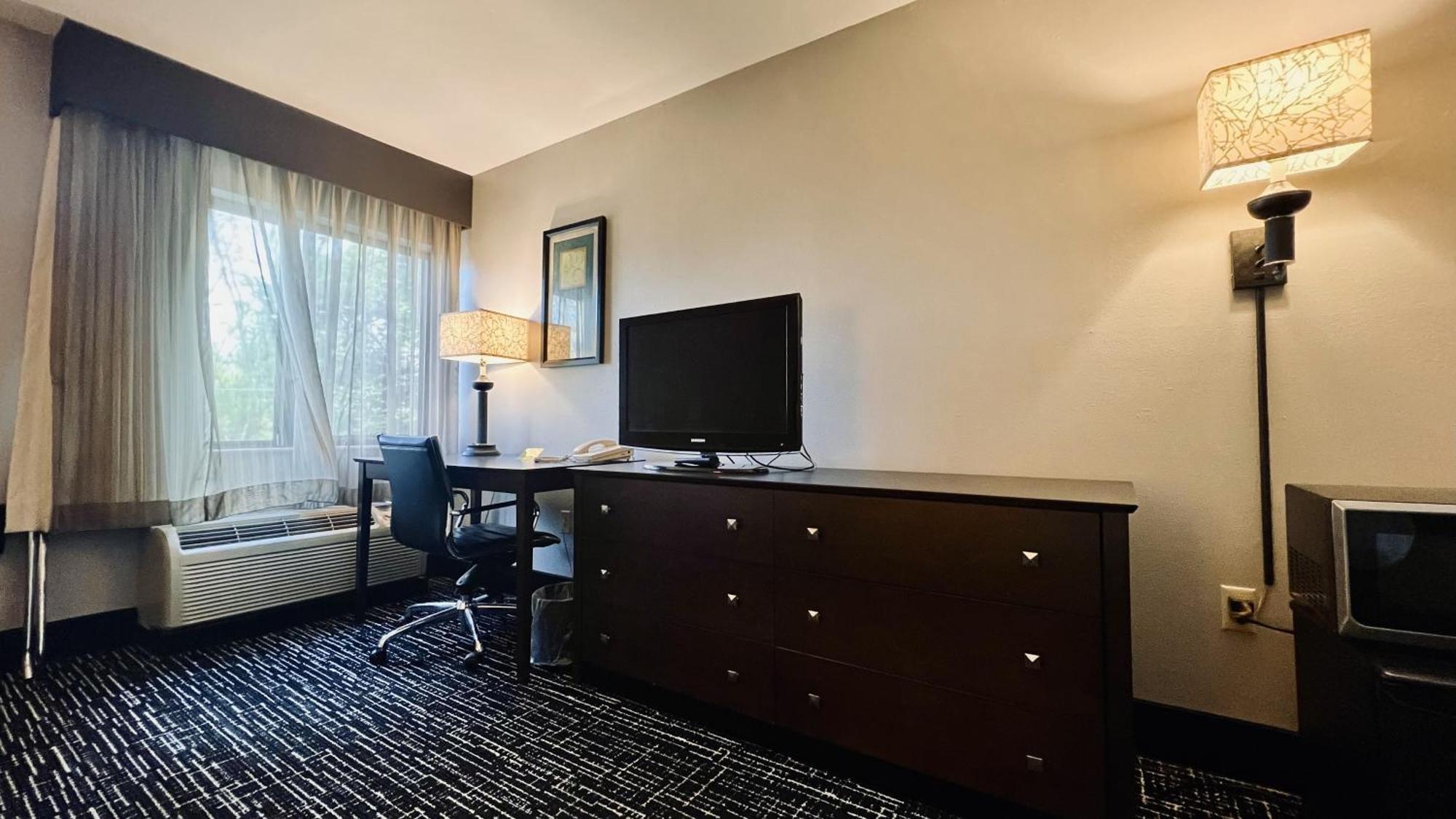La Quinta Inn By Wyndham Sheboygan Exterior photo